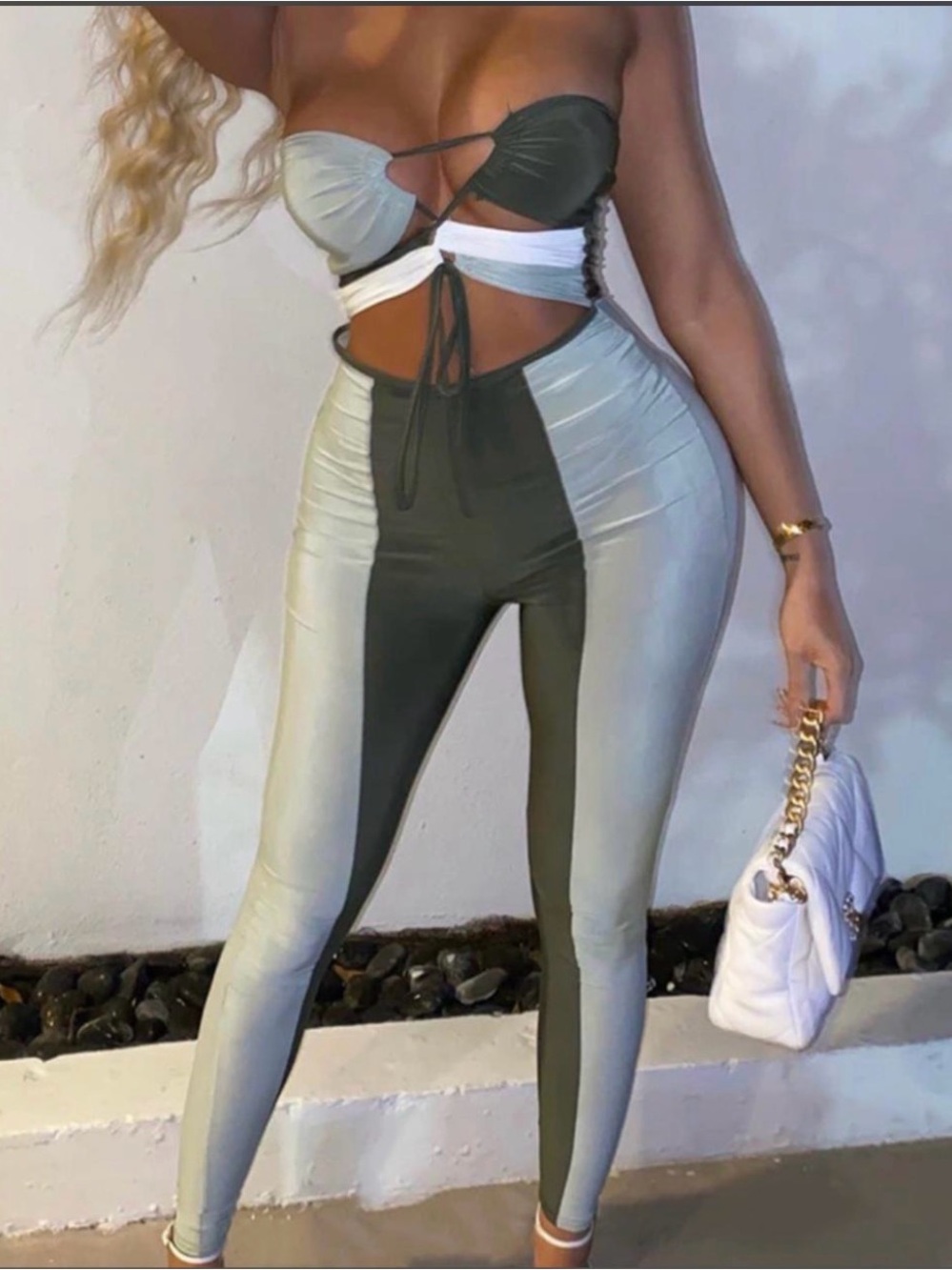 Colorblock High-Waist Stretch Leggings in Olive & Light Gray